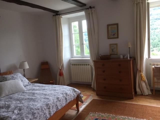 Le Couvent Saint-Just-sur-Viaur Exterior foto